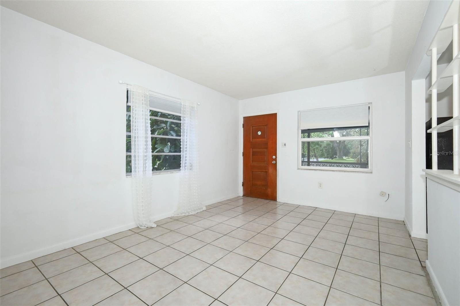 Image 26 of 38 For 500 Altaloma Avenue