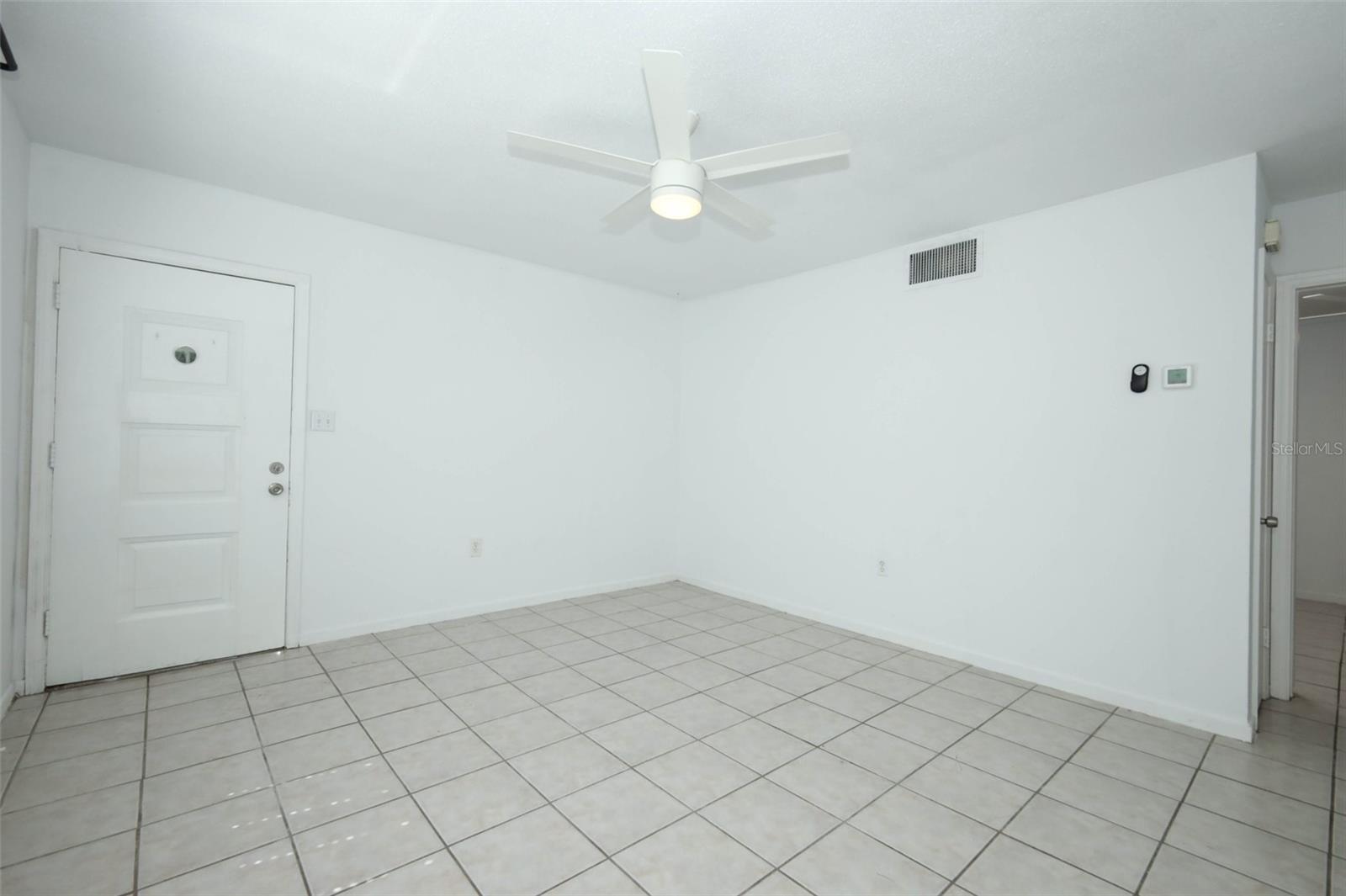 Image 7 of 38 For 500 Altaloma Avenue