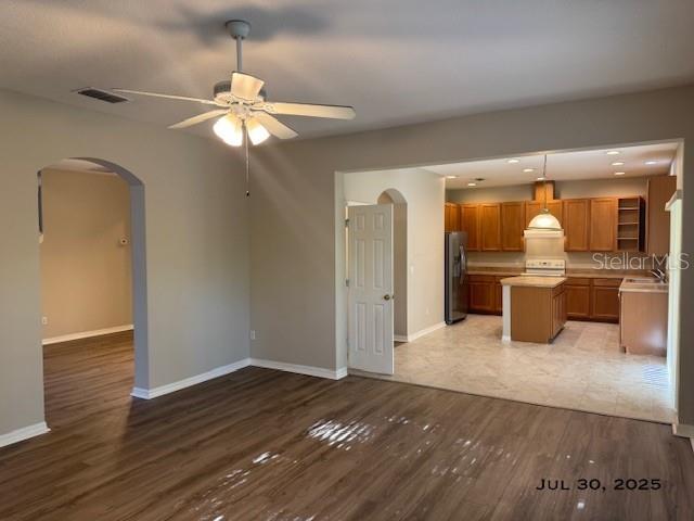 Image 8 of 50 For 1232 Willow Branch Drive