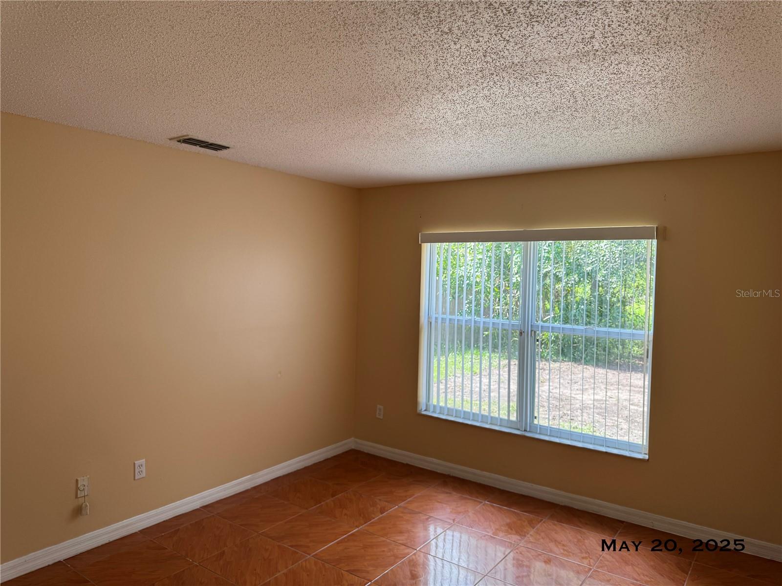 Image 11 of 33 For 5083 Luna Negra Drive