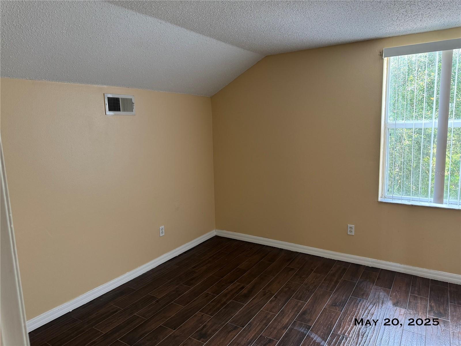 Image 20 of 33 For 5083 Luna Negra Drive