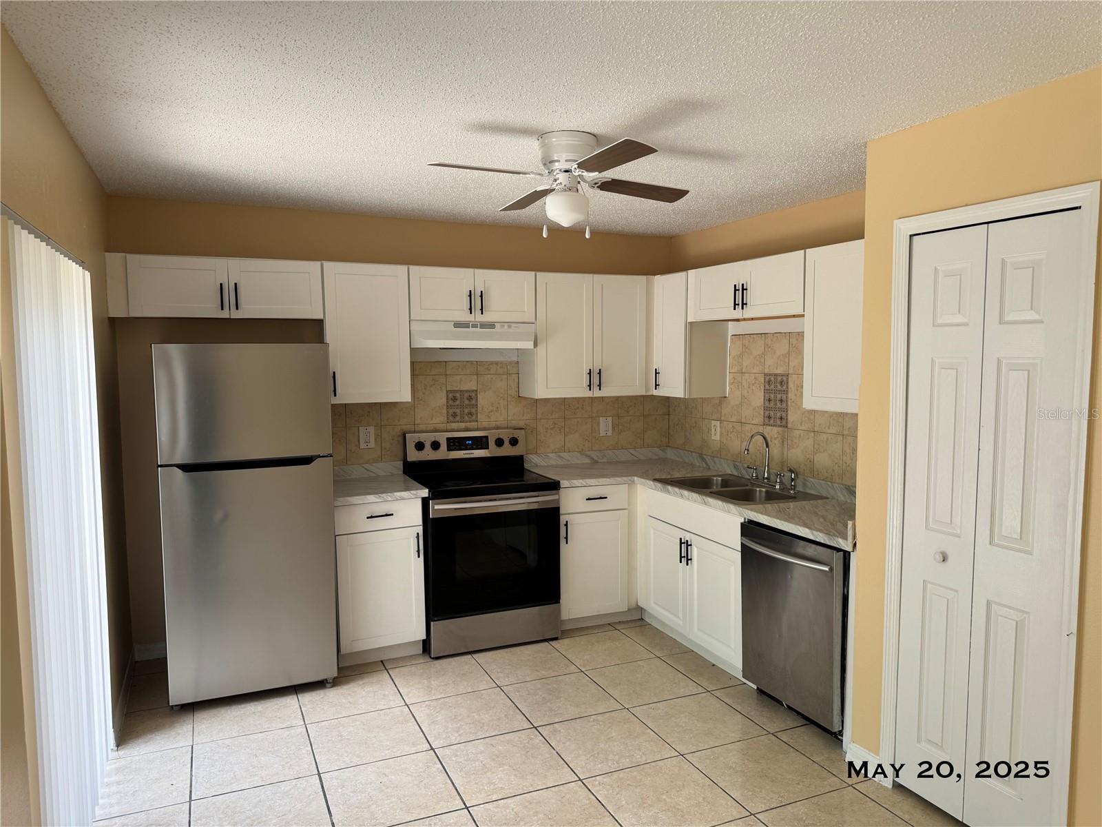 Image 5 of 33 For 5083 Luna Negra Drive