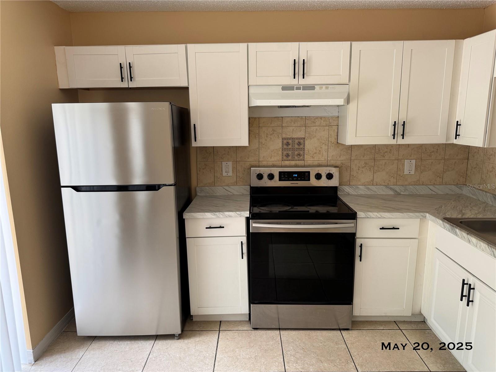 Image 6 of 33 For 5083 Luna Negra Drive