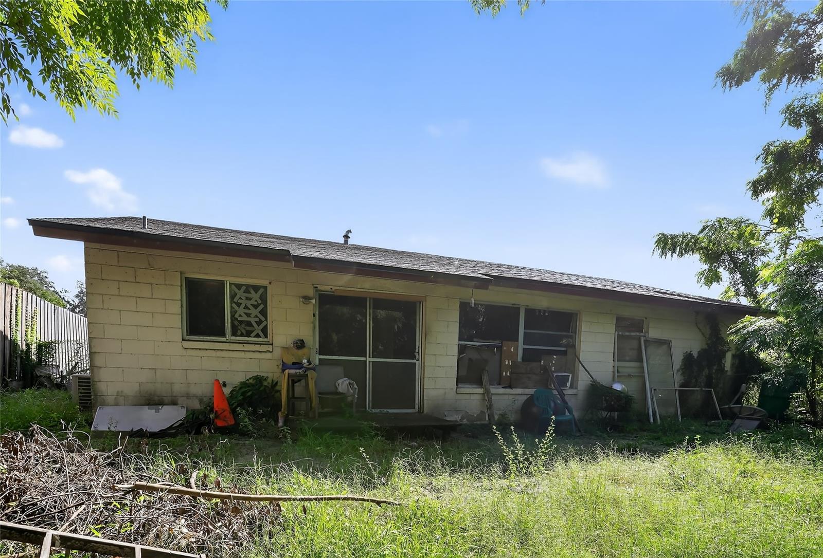 Image 7 of 28 For 251 Buttonwood Avenue