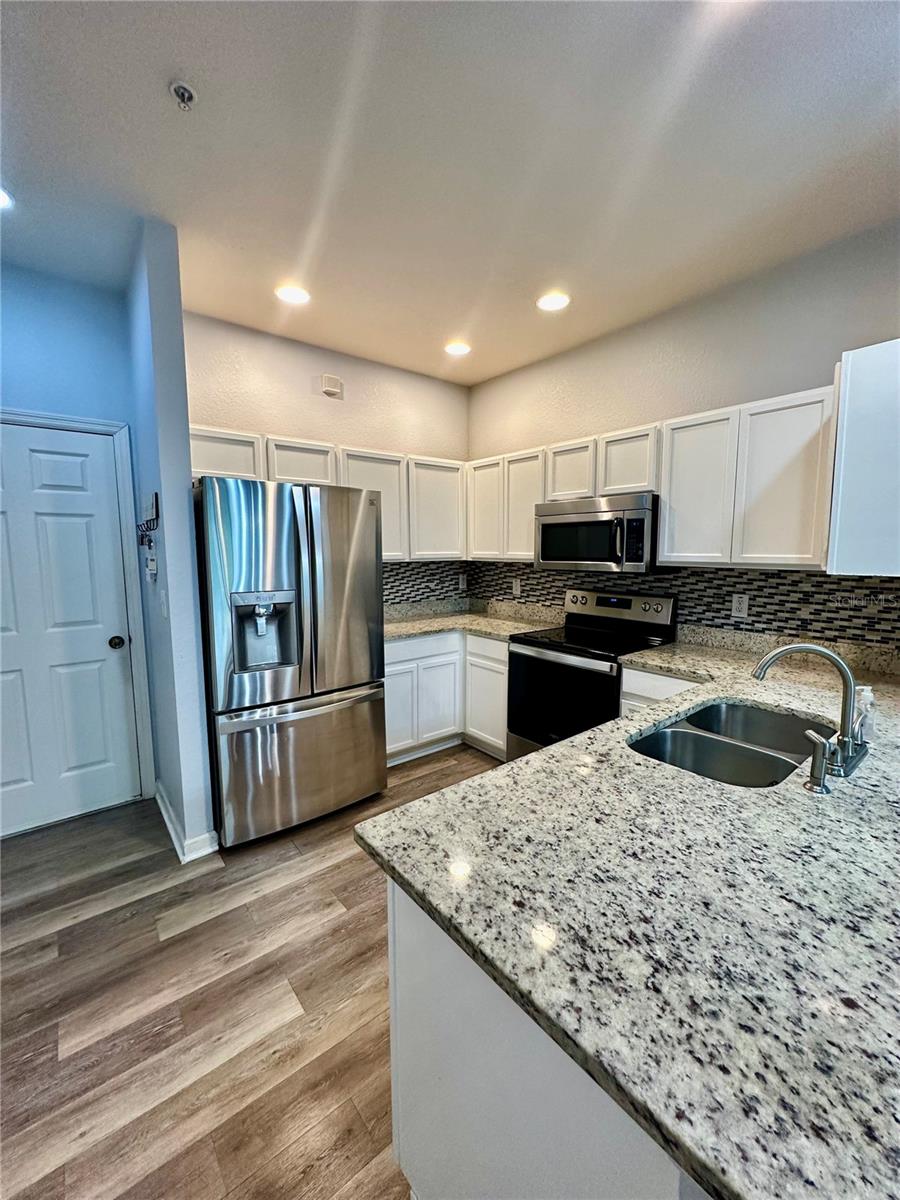 Image 7 of 31 For 2996 Langdon Lane N