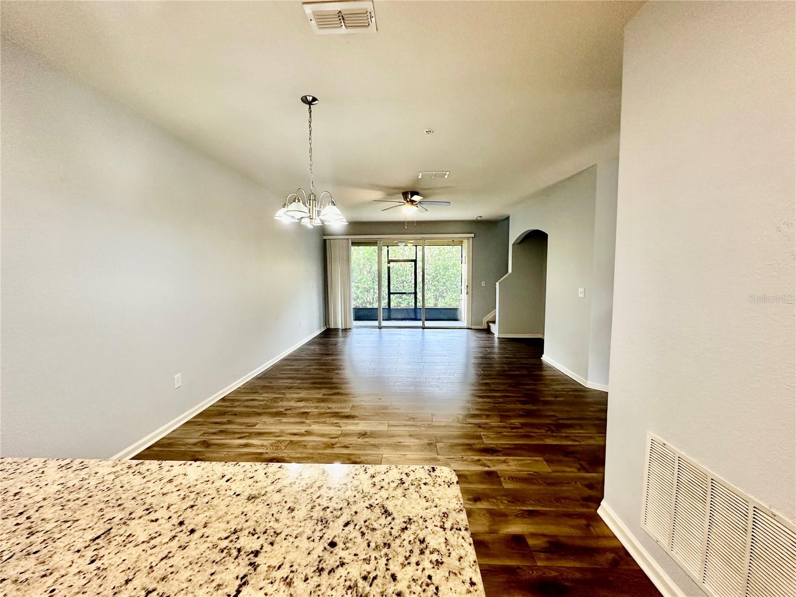 Image 9 of 31 For 2996 Langdon Lane N