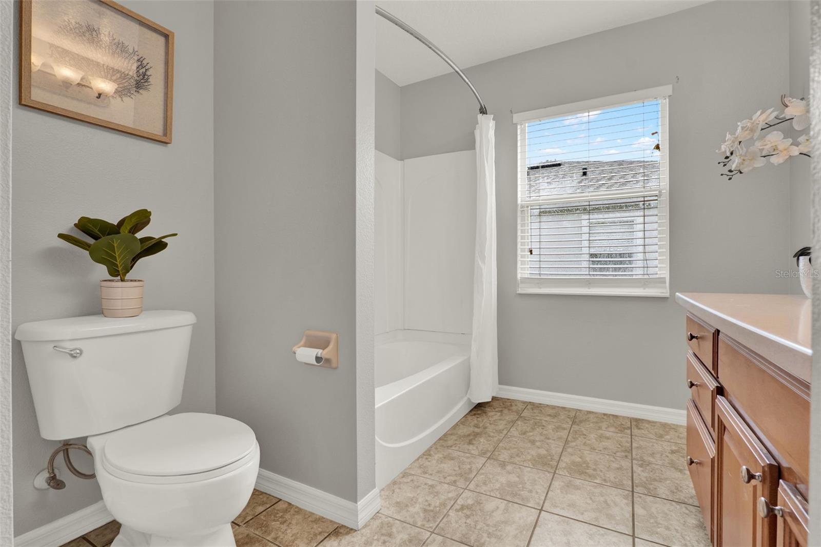 Image 26 of 39 For 1925 Beacon Bay Court