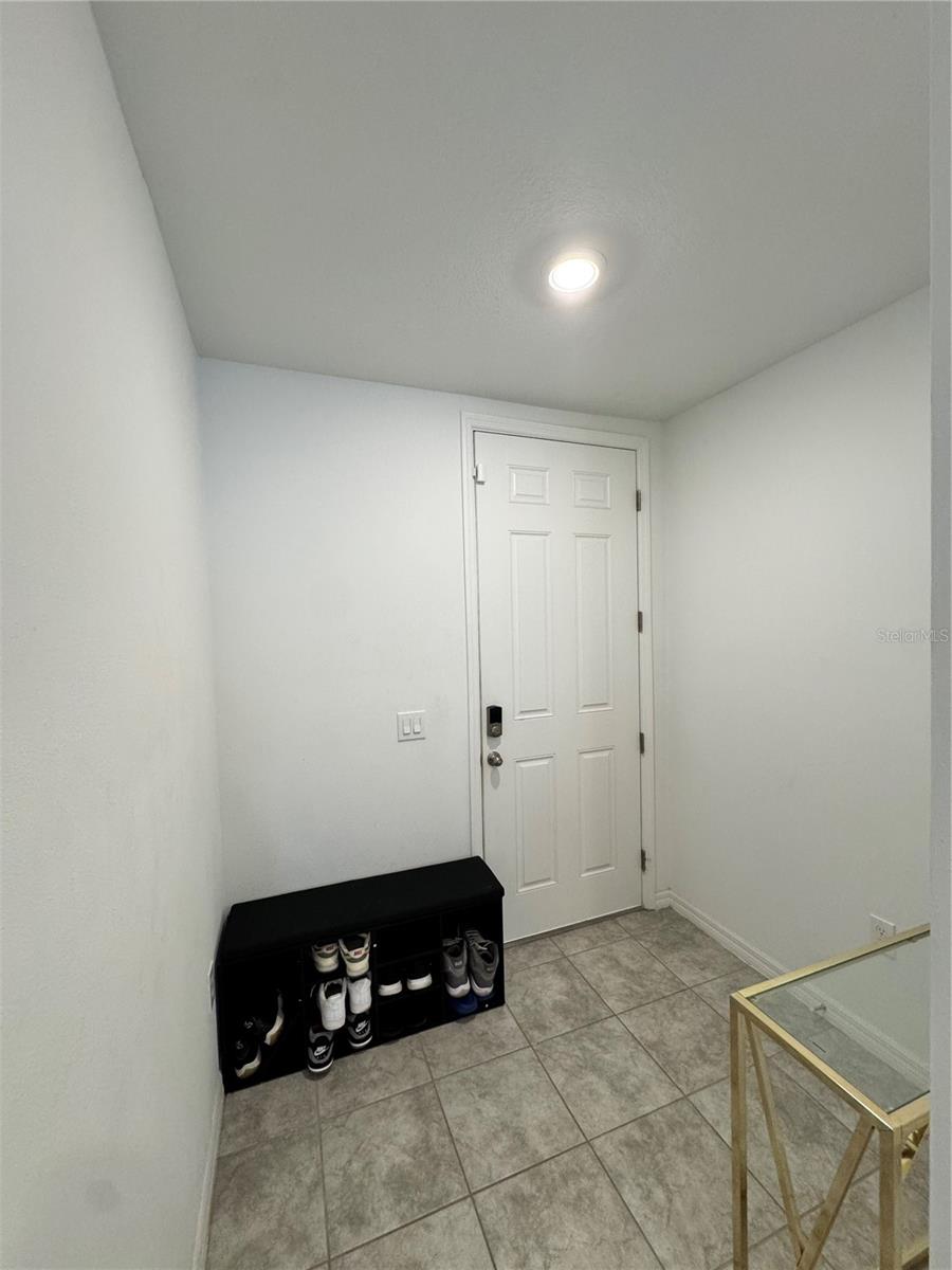 Image 3 of 24 For 2089 Crape Jasmine Lane