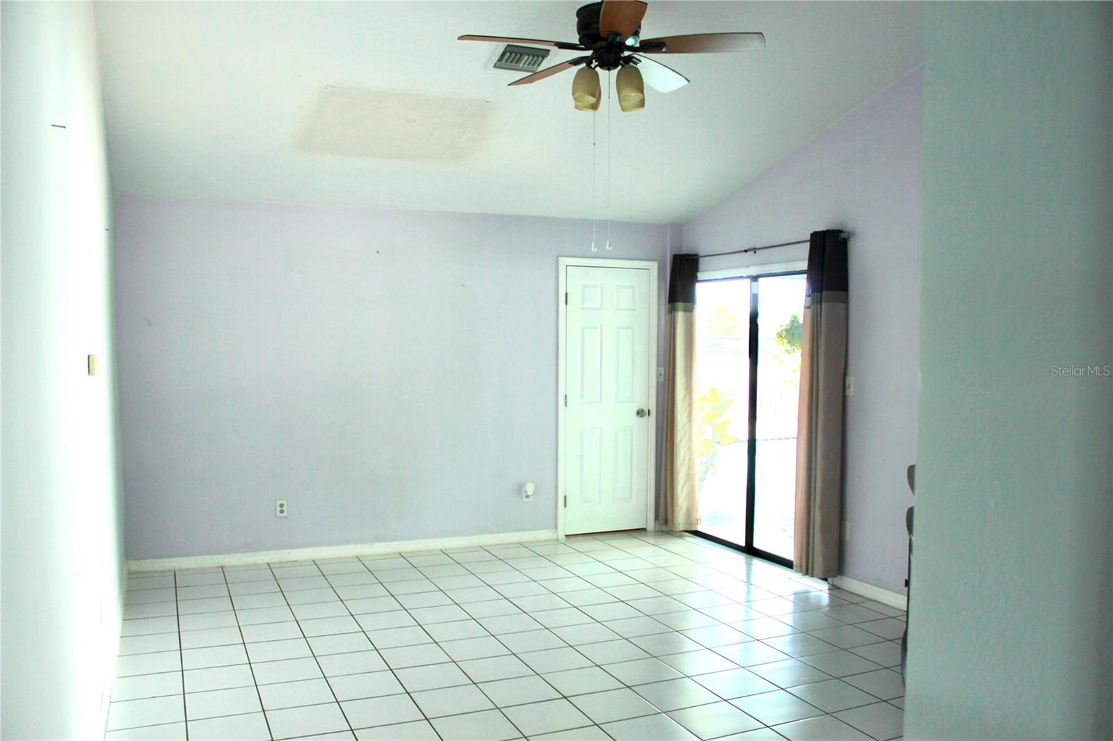 Image 10 of 41 For 412 Everwood Drive