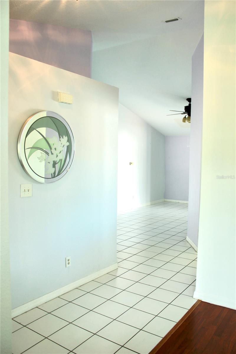 Image 8 of 41 For 412 Everwood Drive