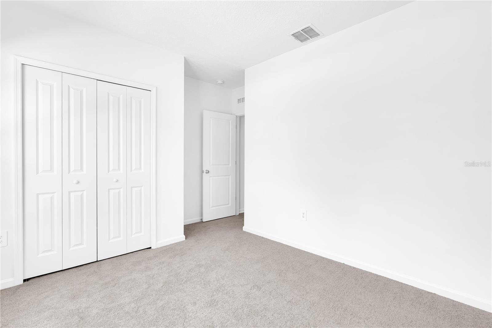 Image 8 of 29 For 4688 Golden Knight Boulevard