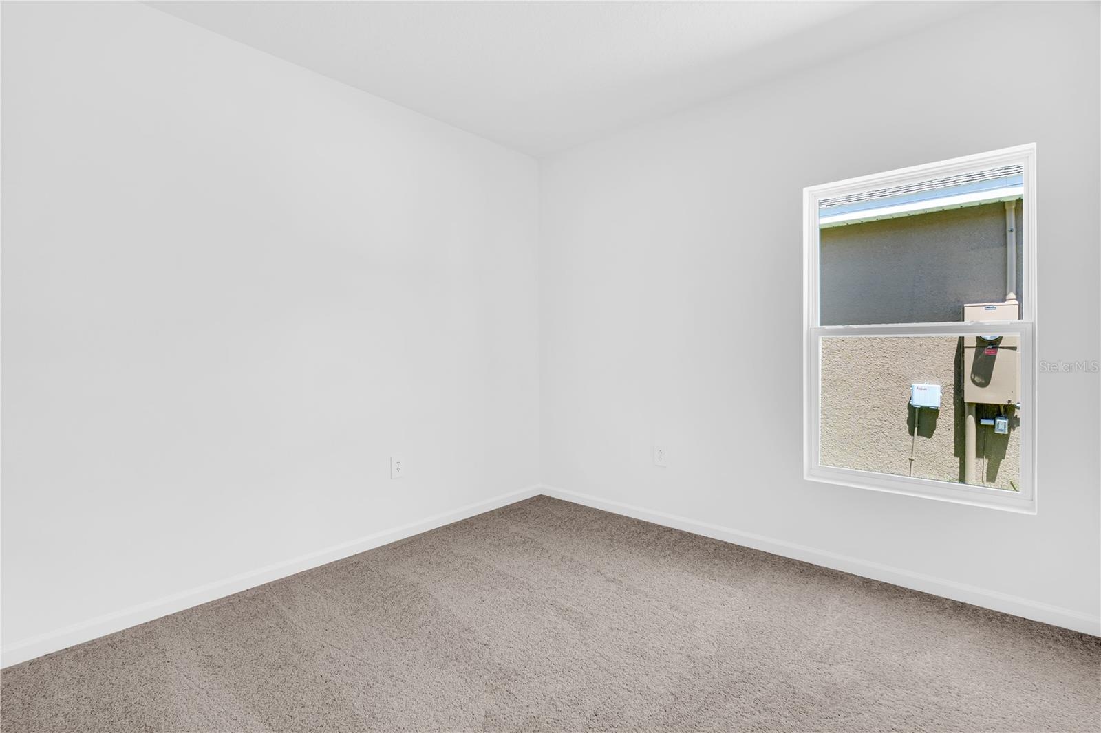 Image 9 of 29 For 4688 Golden Knight Boulevard