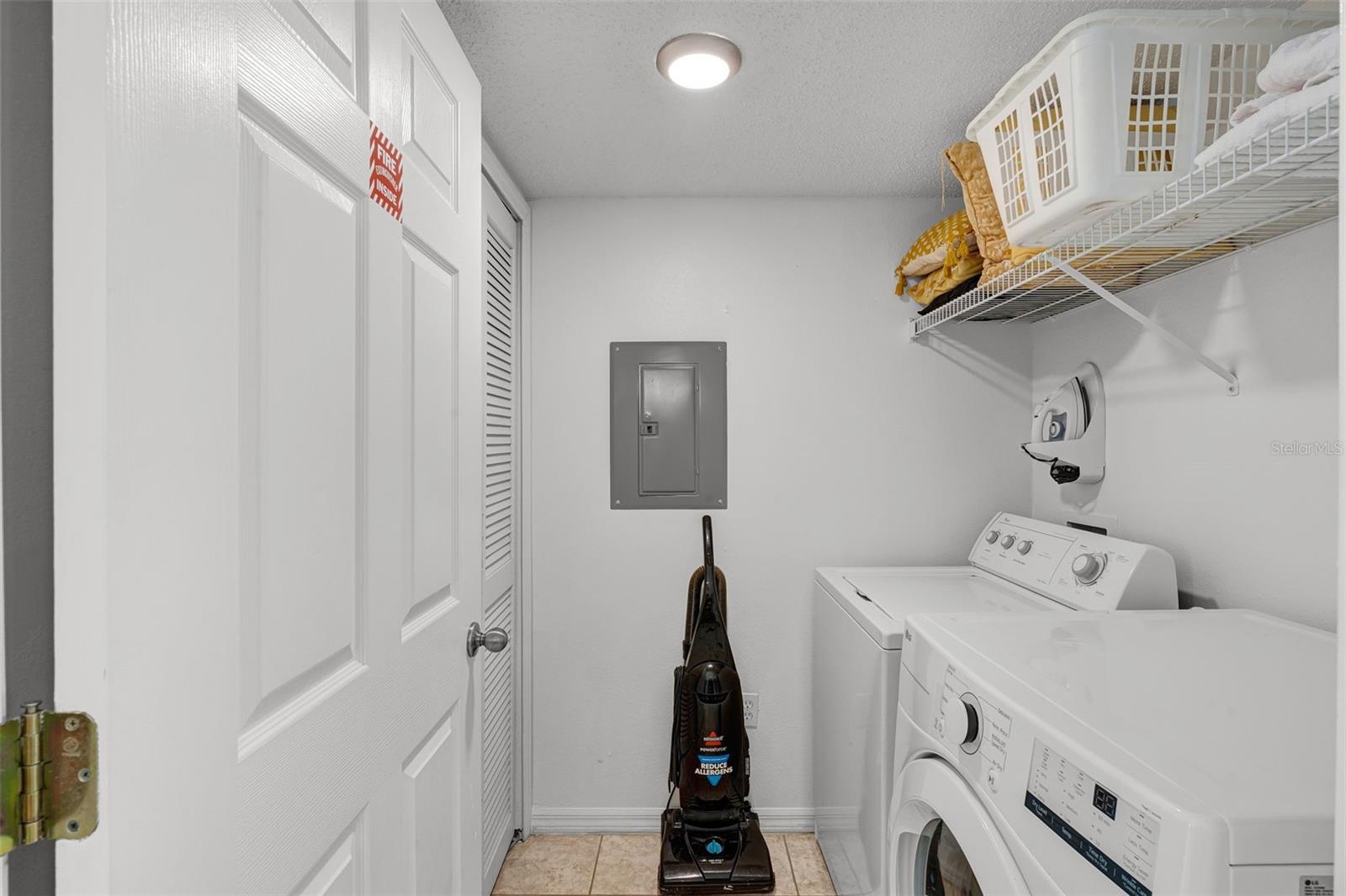 Image 24 of 58 For 1062 Park Ridge Circle