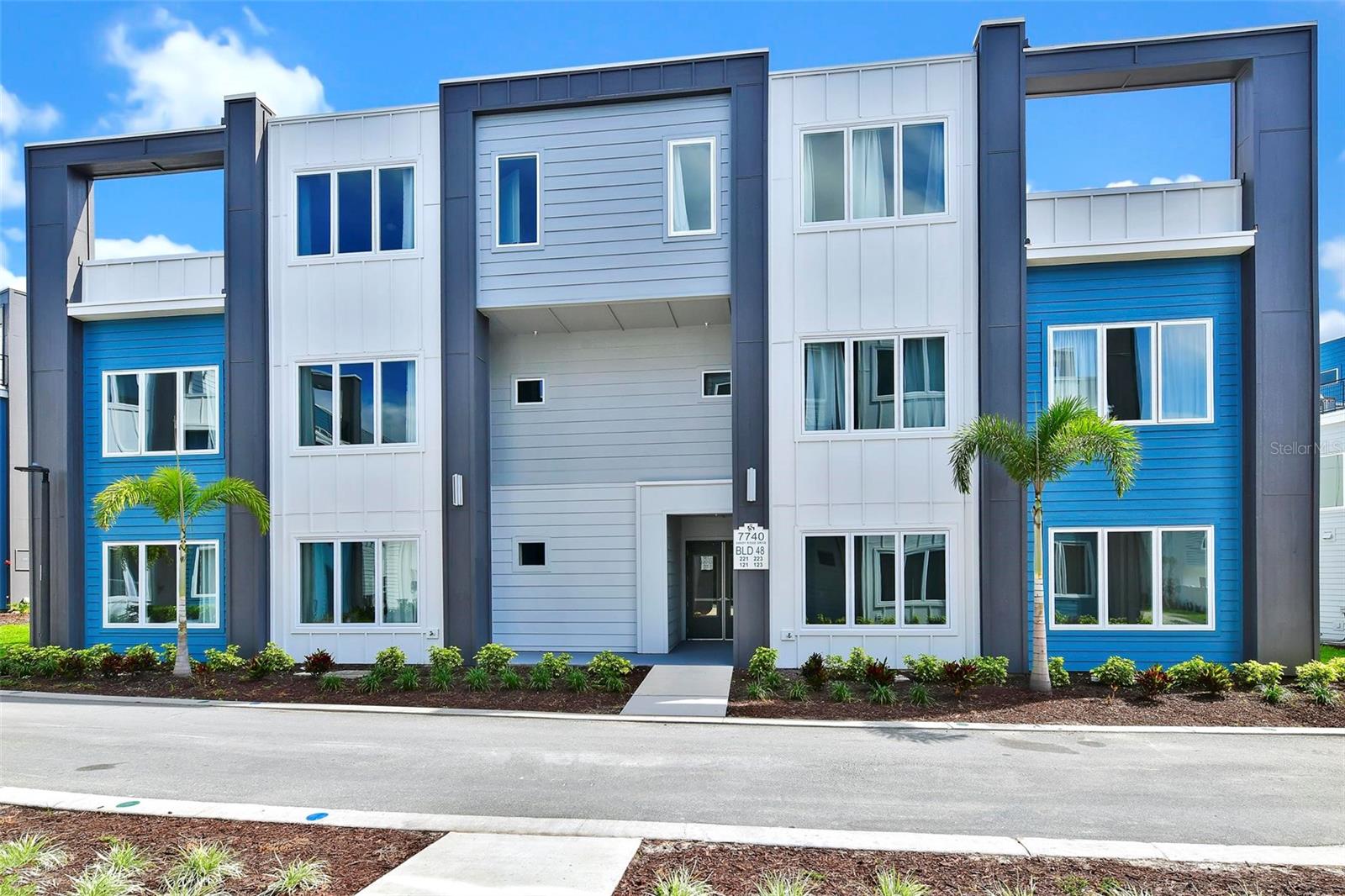 Image 2 of 50 For 7740 Sandy Ridge Drive 121