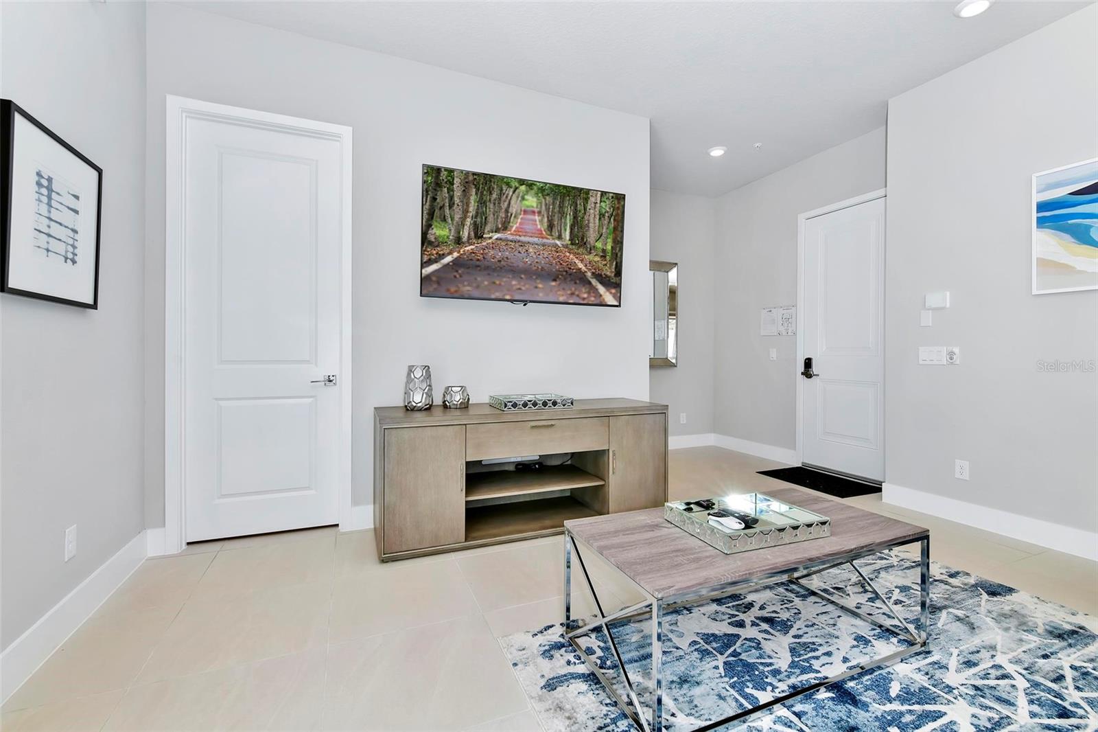 Image 7 of 50 For 7740 Sandy Ridge Drive 121