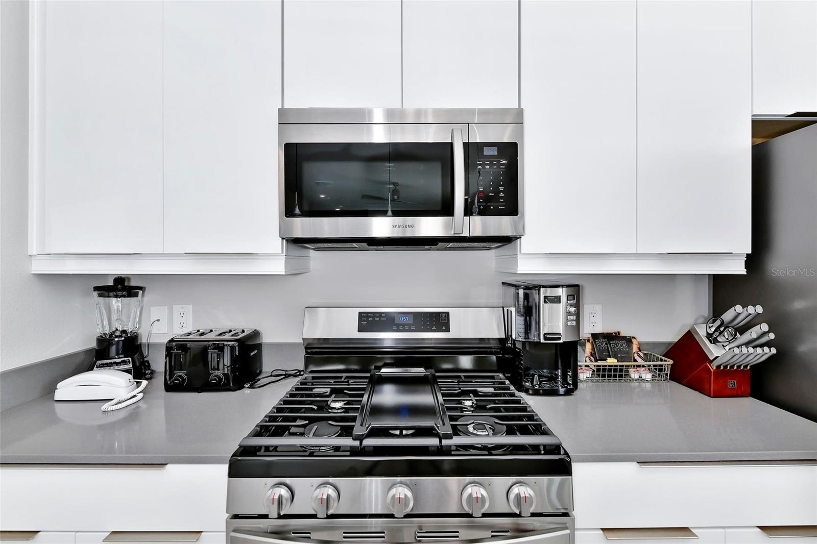 Image 9 of 50 For 7740 Sandy Ridge Drive 121