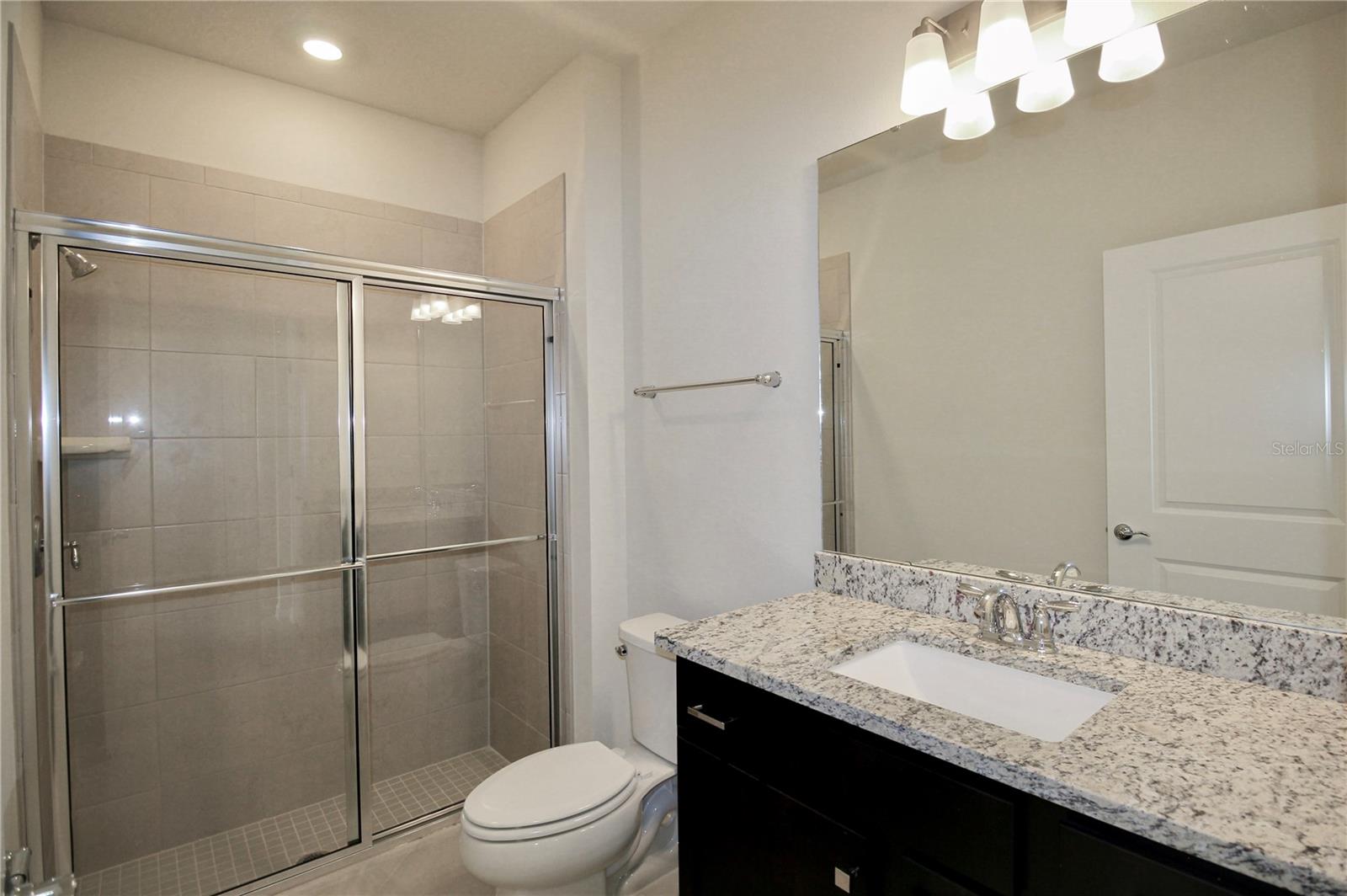 Image 16 of 43 For 1258 Shoreside Street