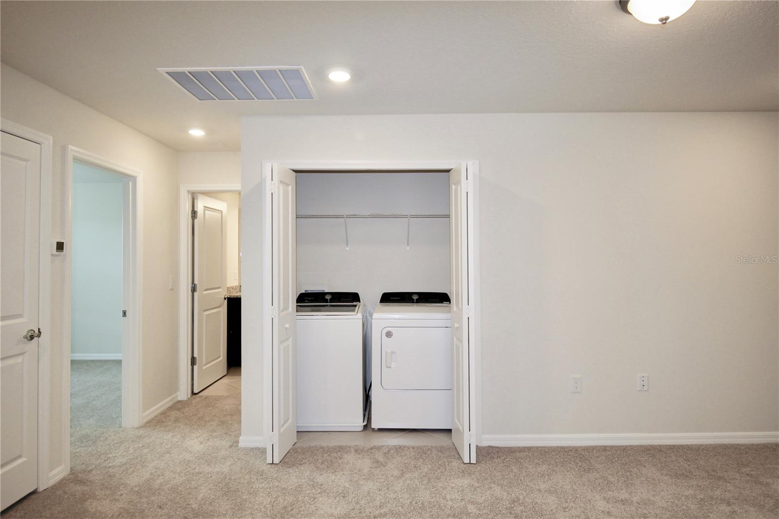 Image 17 of 43 For 1258 Shoreside Street