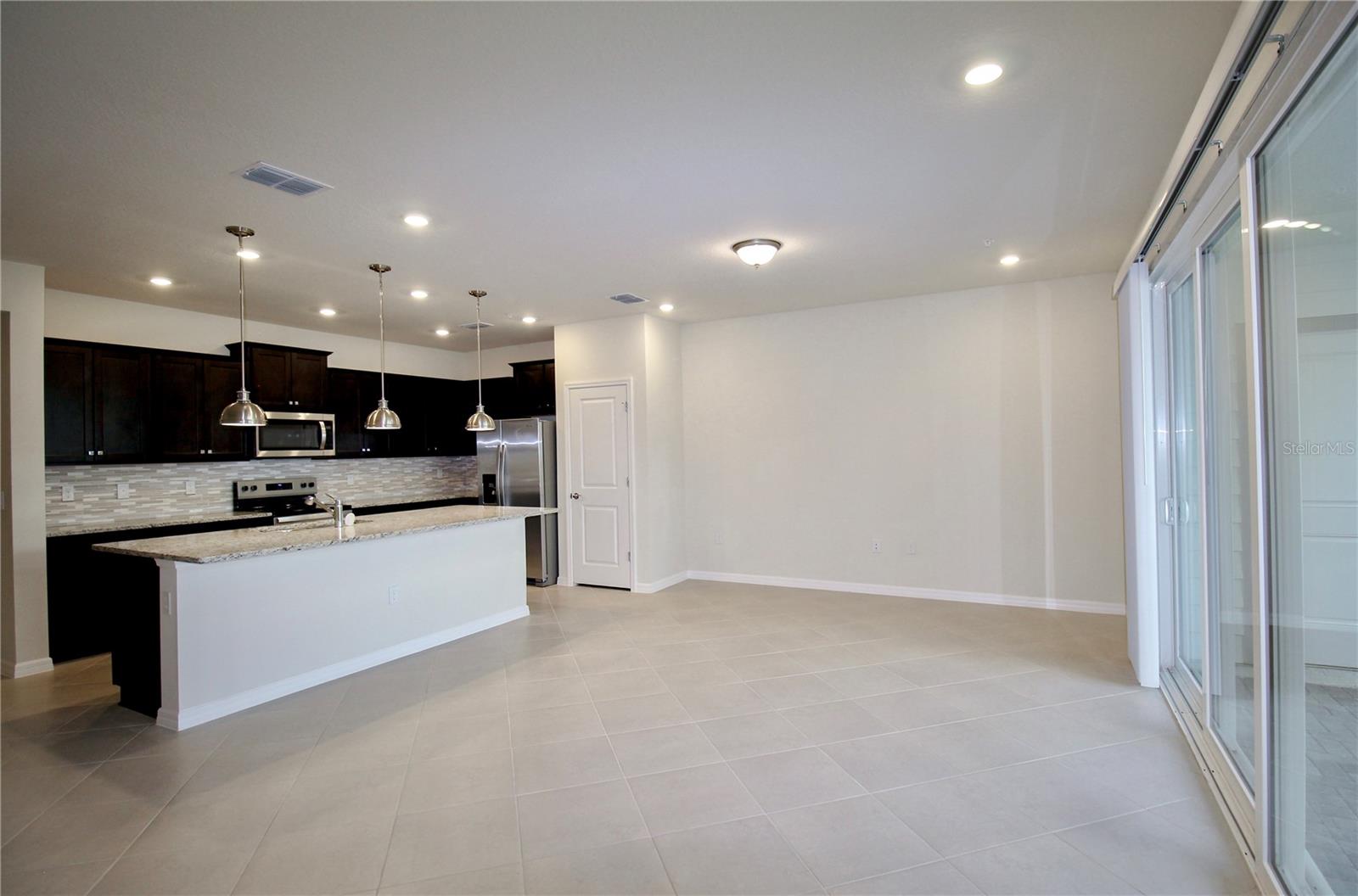 Image 8 of 43 For 1258 Shoreside Street