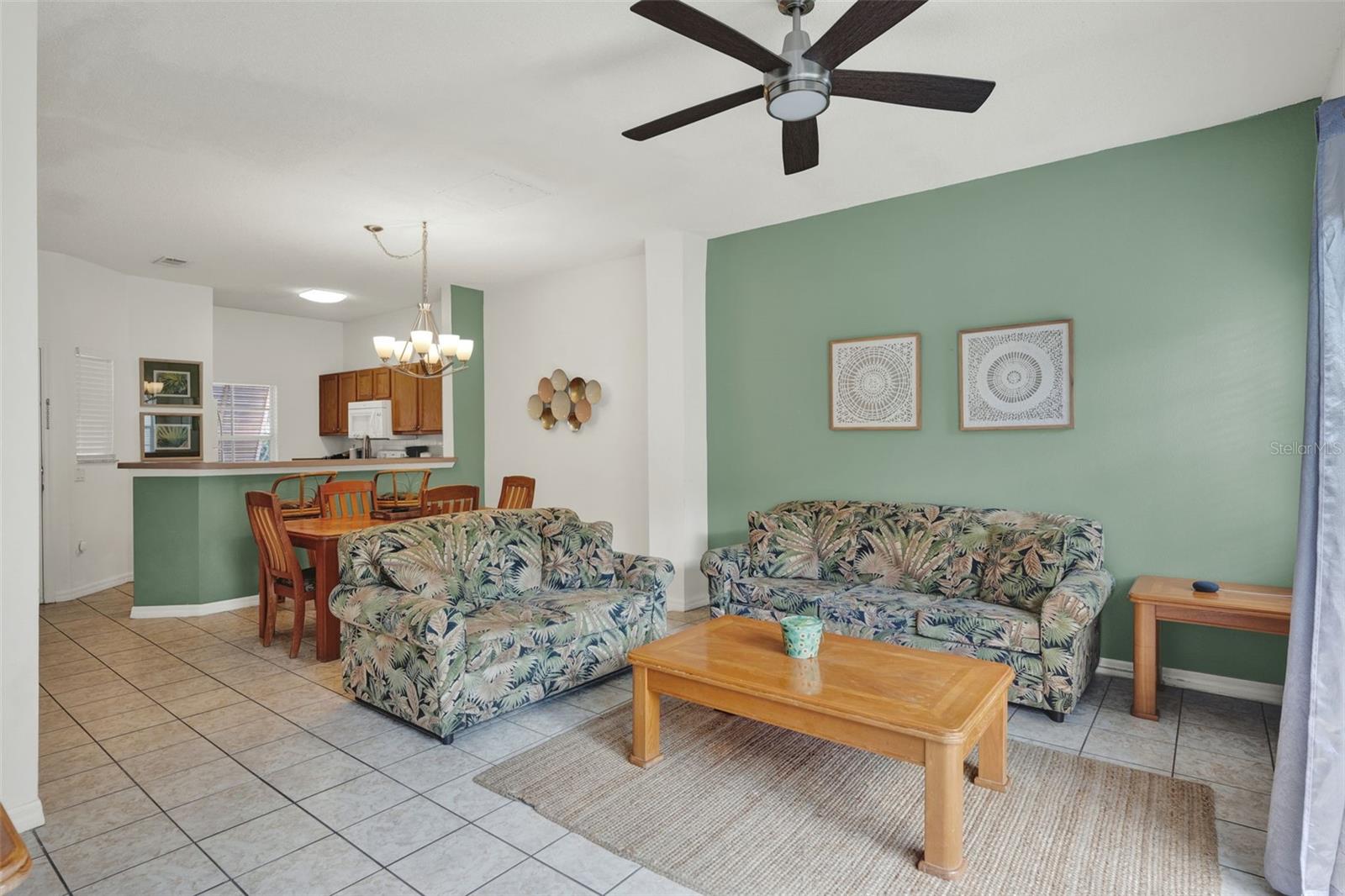 Image 3 of 55 For 1086 Park Ridge Circle
