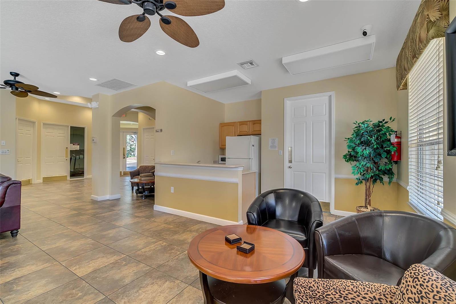 Image 42 of 55 For 1086 Park Ridge Circle