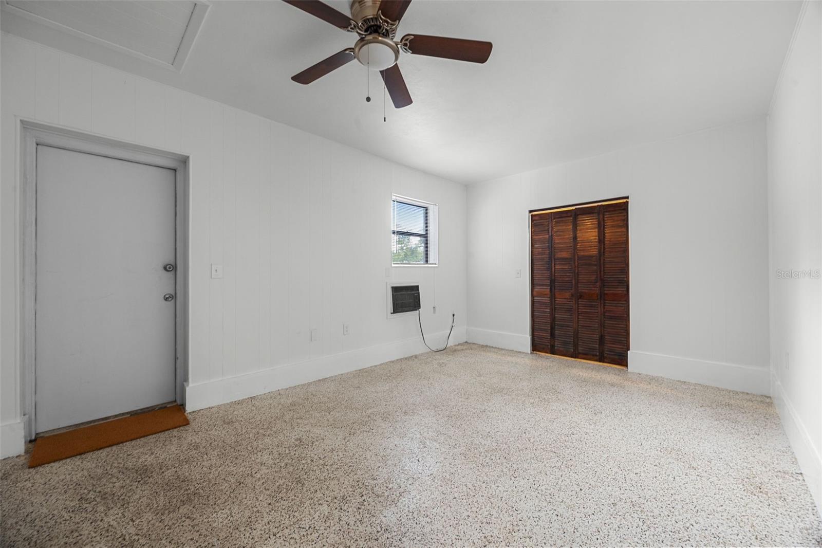 Image 15 of 36 For 5336 Weirwood Avenue