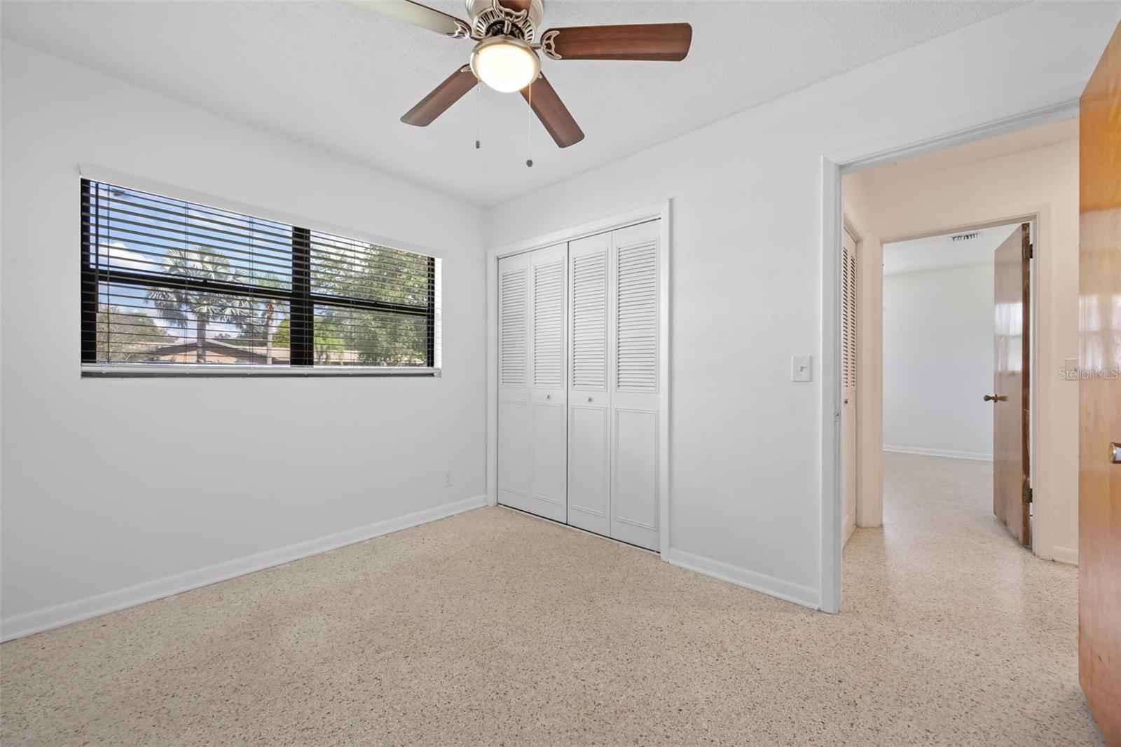 Image 18 of 36 For 5336 Weirwood Avenue