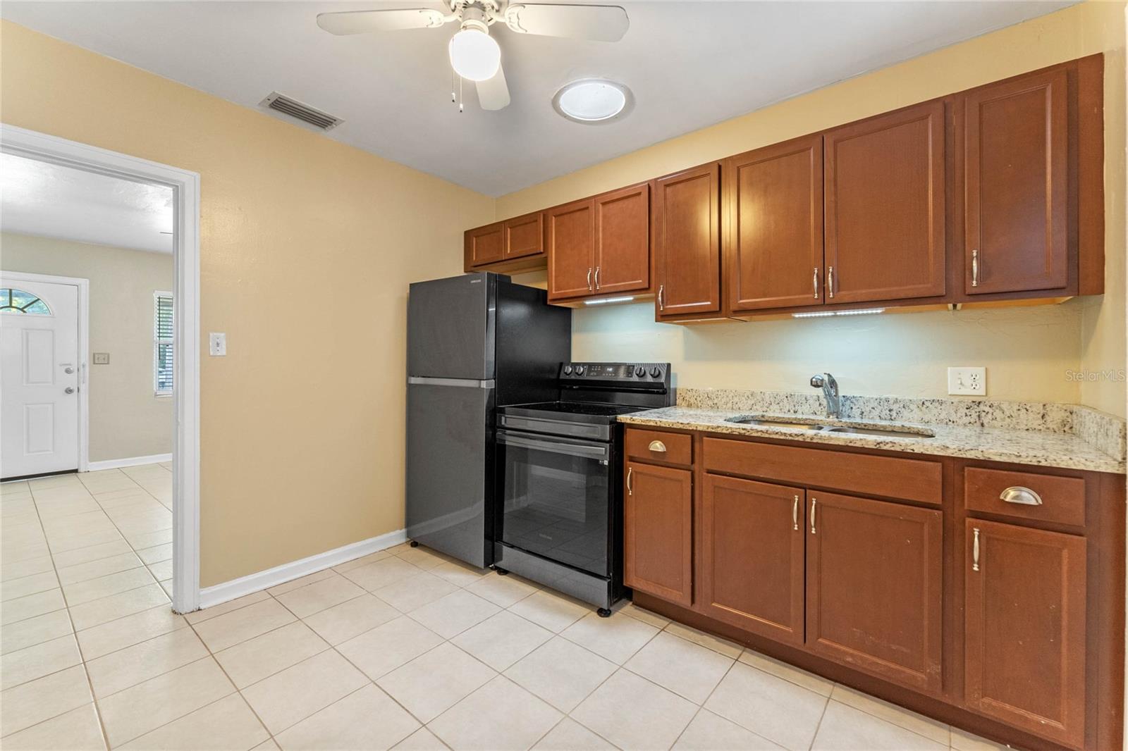 Image 10 of 25 For 1007 Thornton Avenue 1