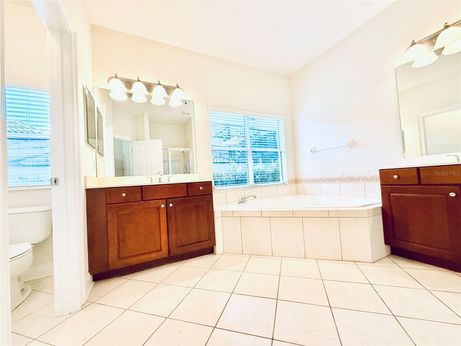 Image 39 of 78 For 6976 Lucca Street