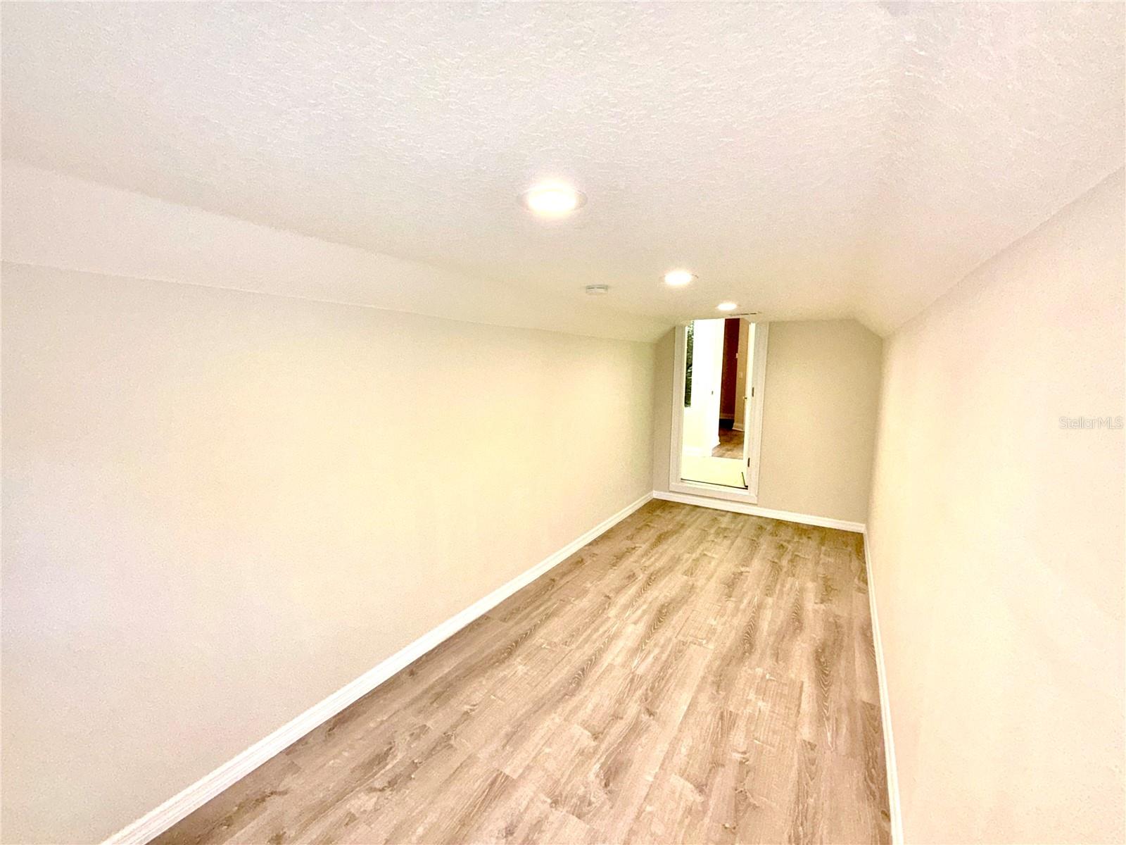 Image 55 of 78 For 6976 Lucca Street