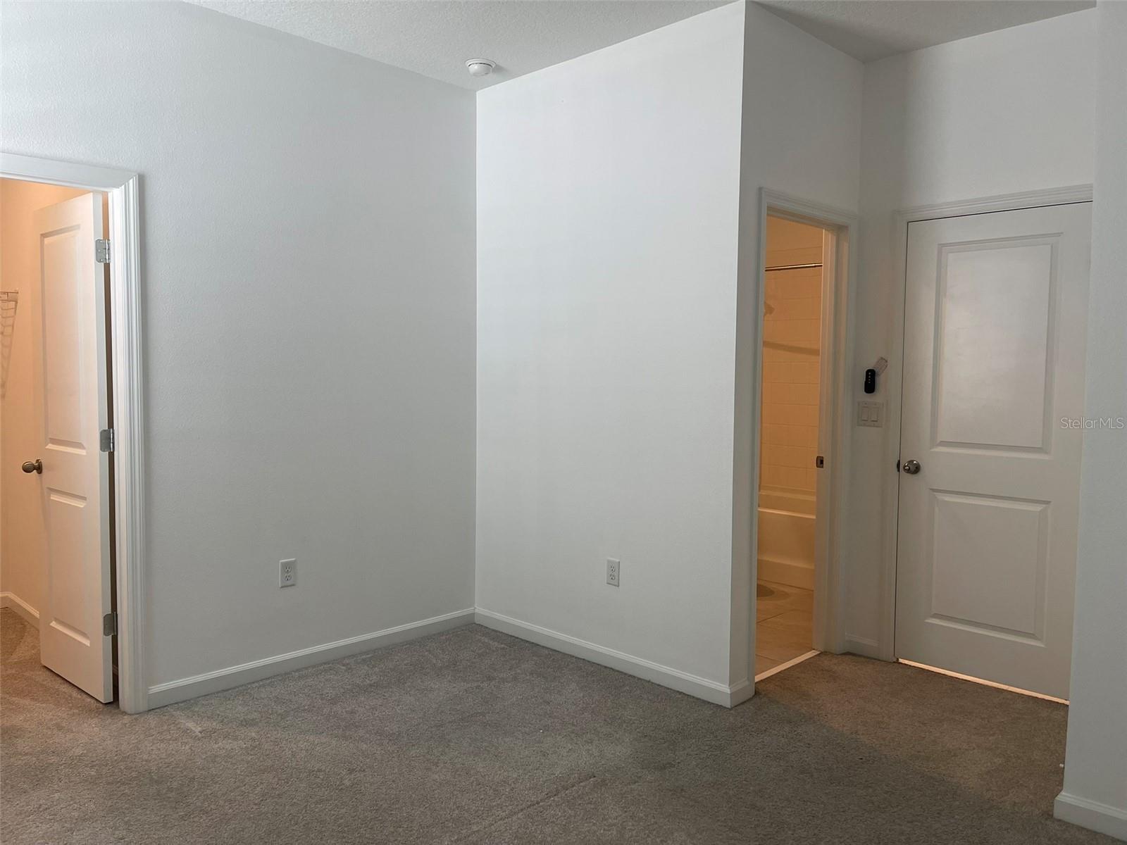 Image 7 of 19 For 1058 Boardwalk Place