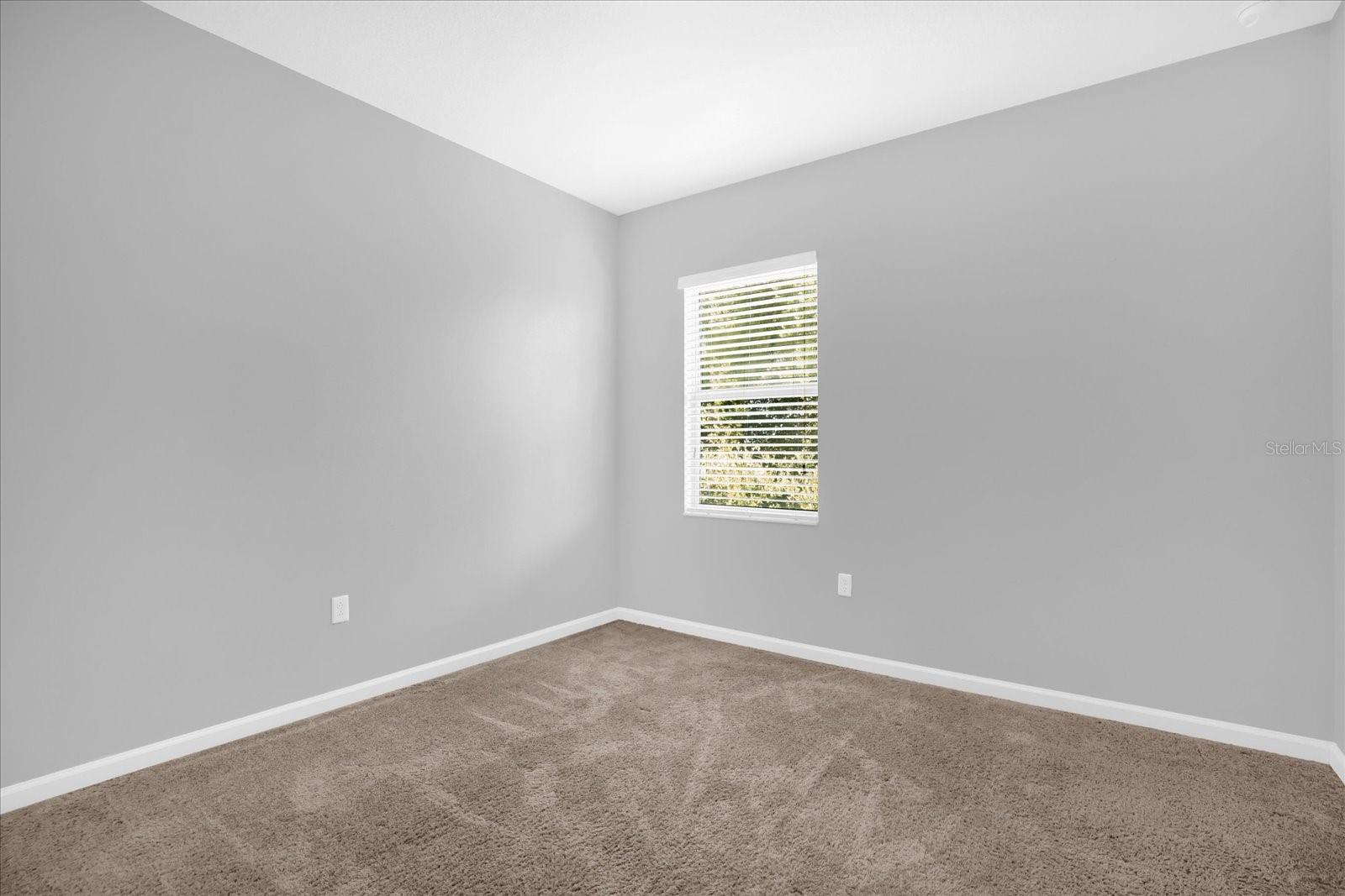 Image 15 of 39 For 1888 Compass Flower Way