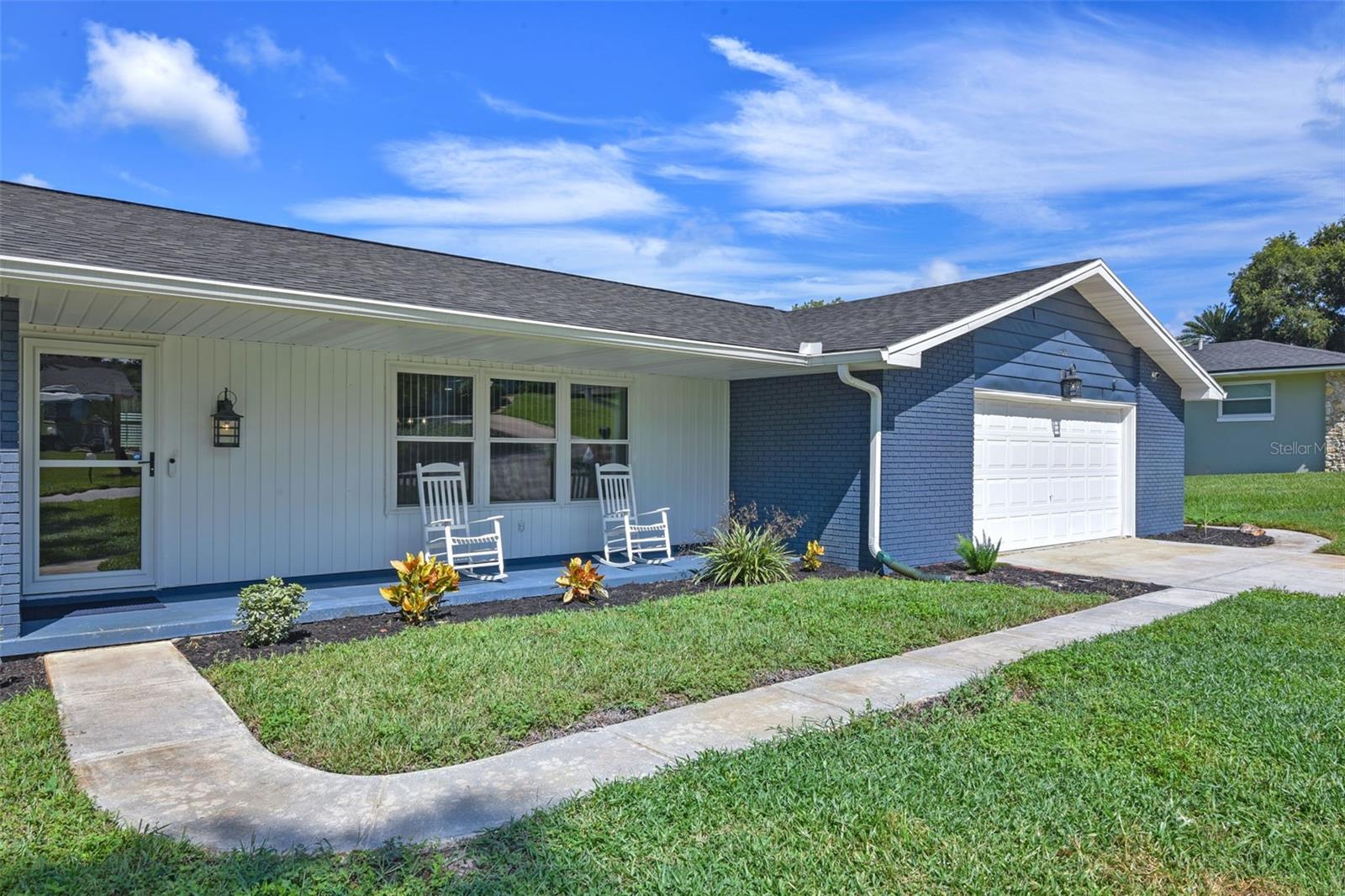 Image 44 of 53 For 12927 Lakeview Avenue