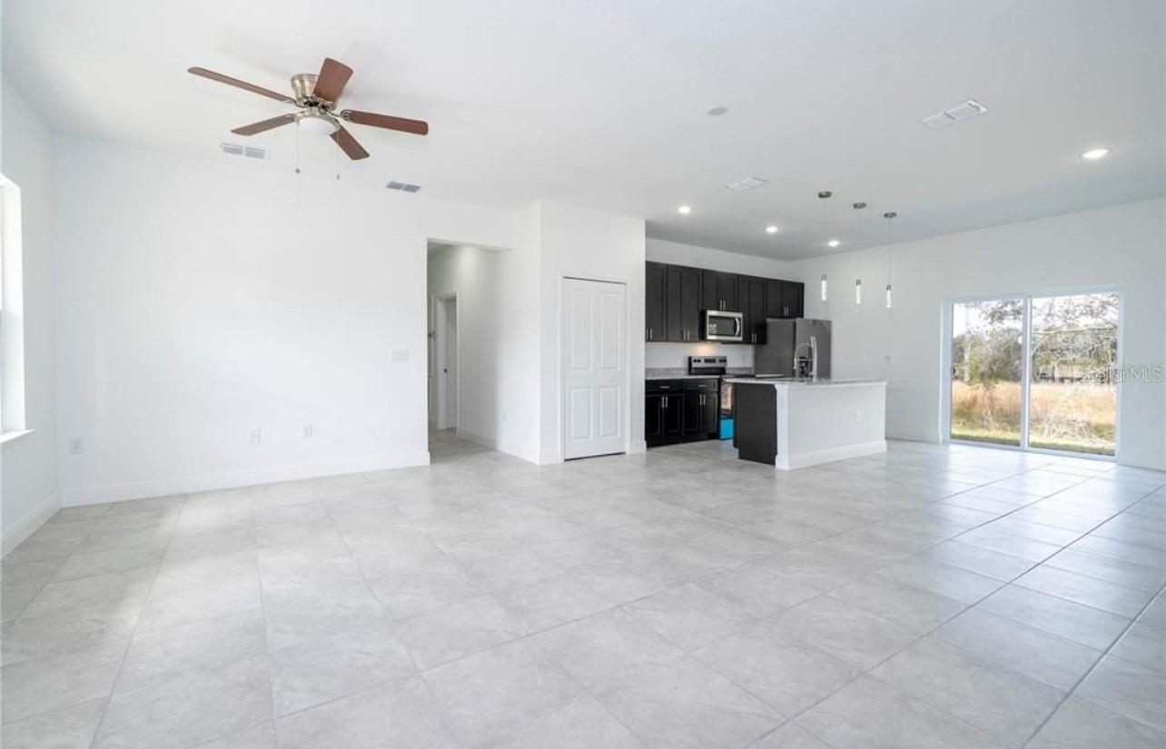 Image 10 of 49 For 2901 Redgate Drive