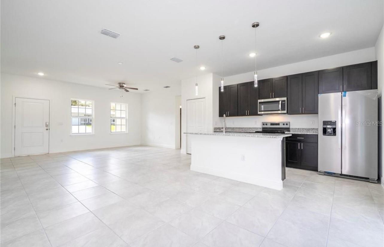 Image 13 of 49 For 2901 Redgate Drive