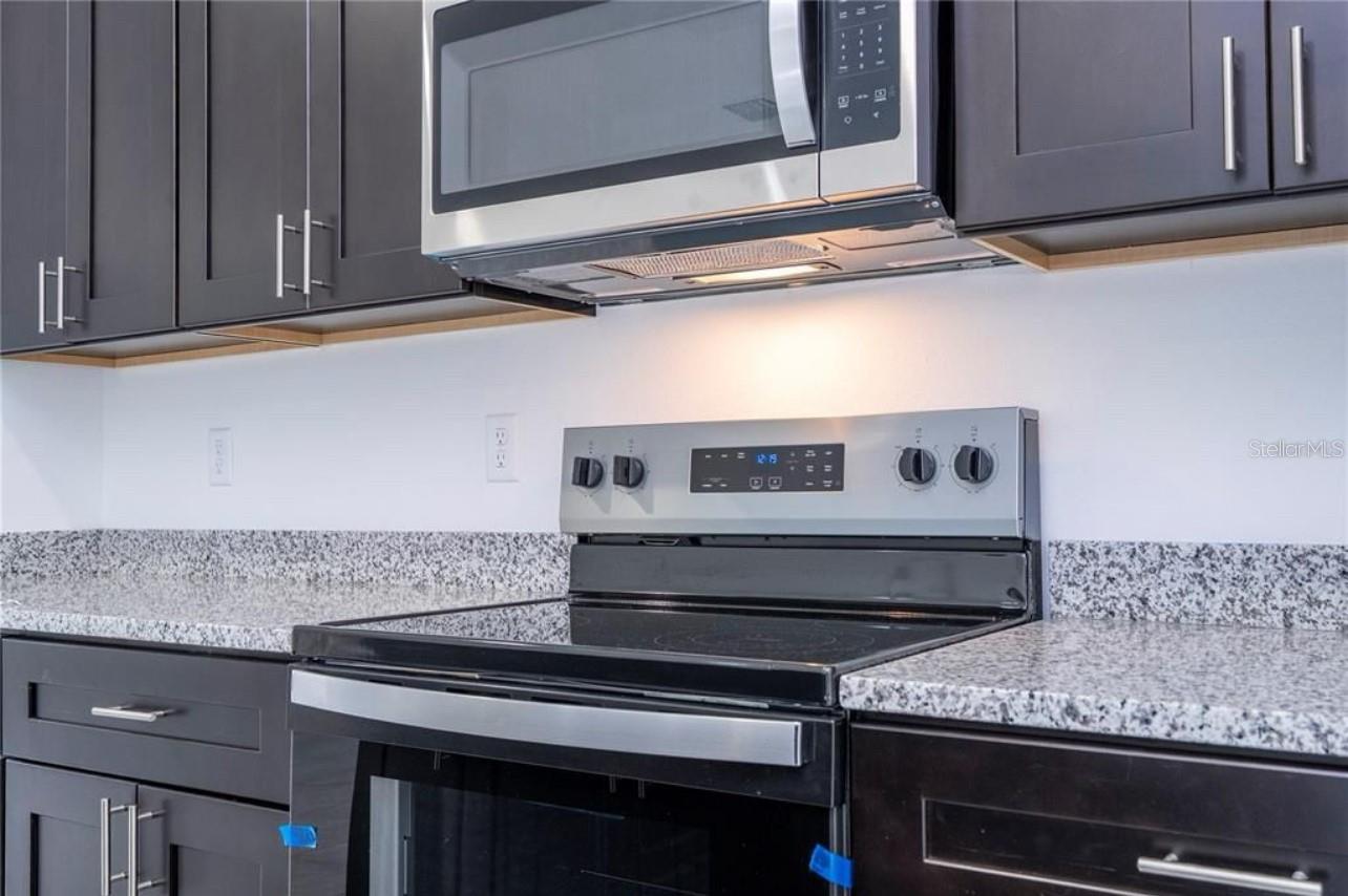 Image 14 of 49 For 2901 Redgate Drive