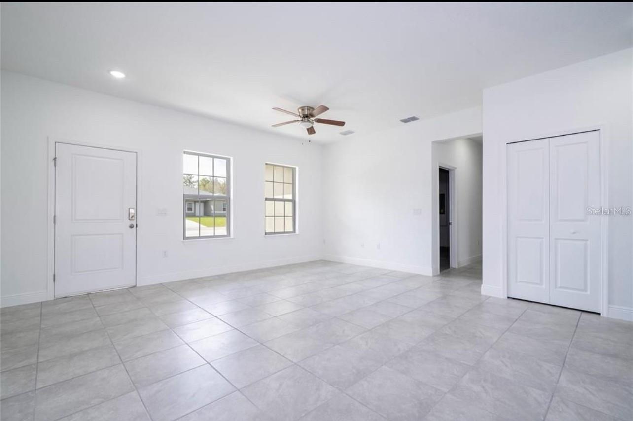 Image 21 of 49 For 2901 Redgate Drive