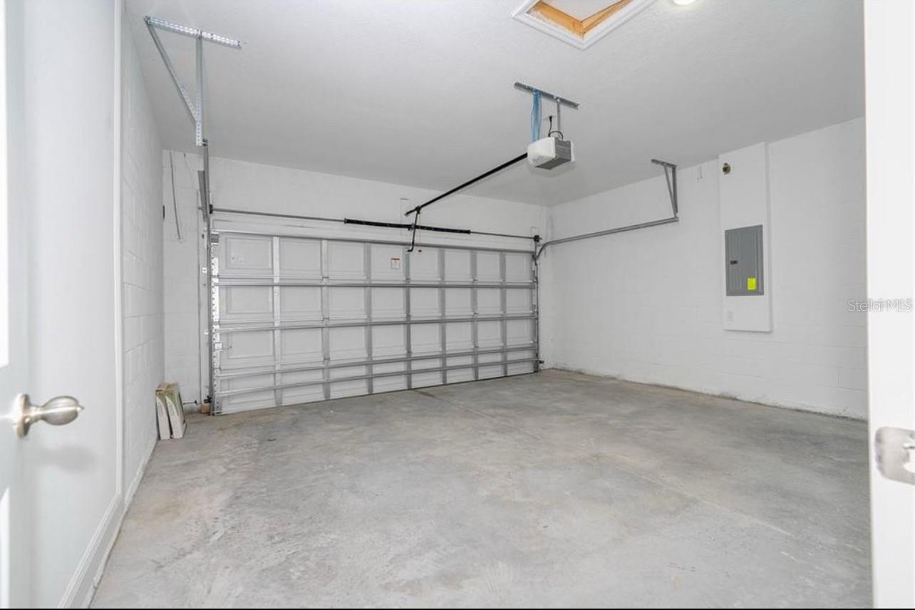 Image 23 of 49 For 2901 Redgate Drive