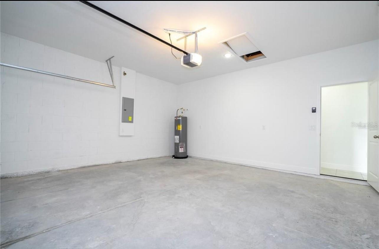 Image 24 of 49 For 2901 Redgate Drive