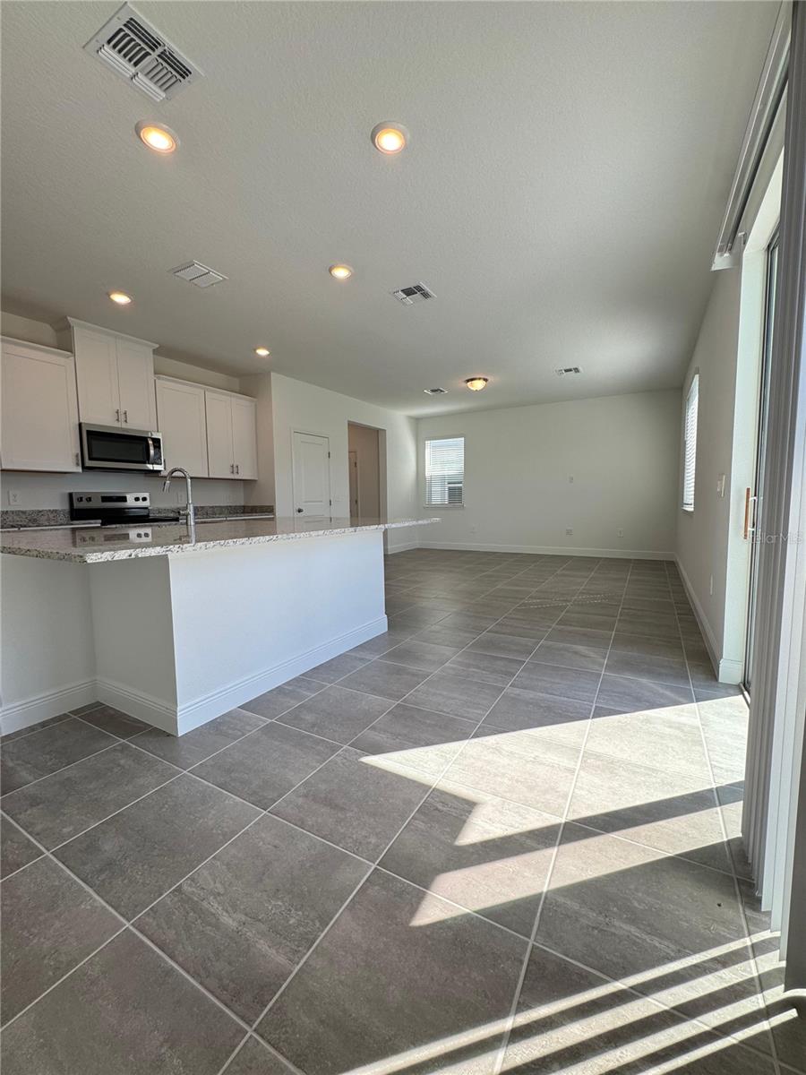 Image 7 of 20 For 1816 Archer Drive