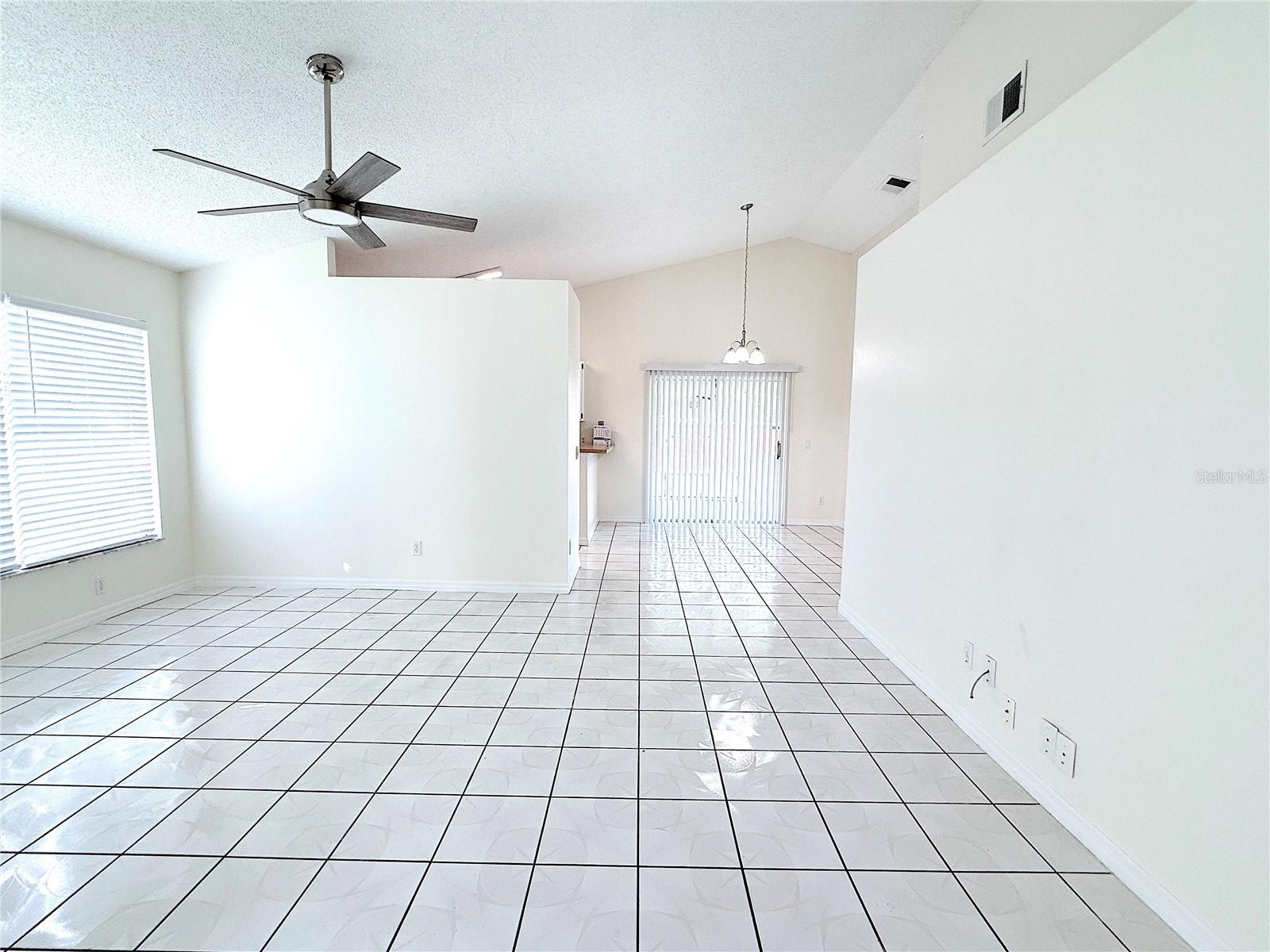Image 8 of 52 For 8201 Fort Thomas Way