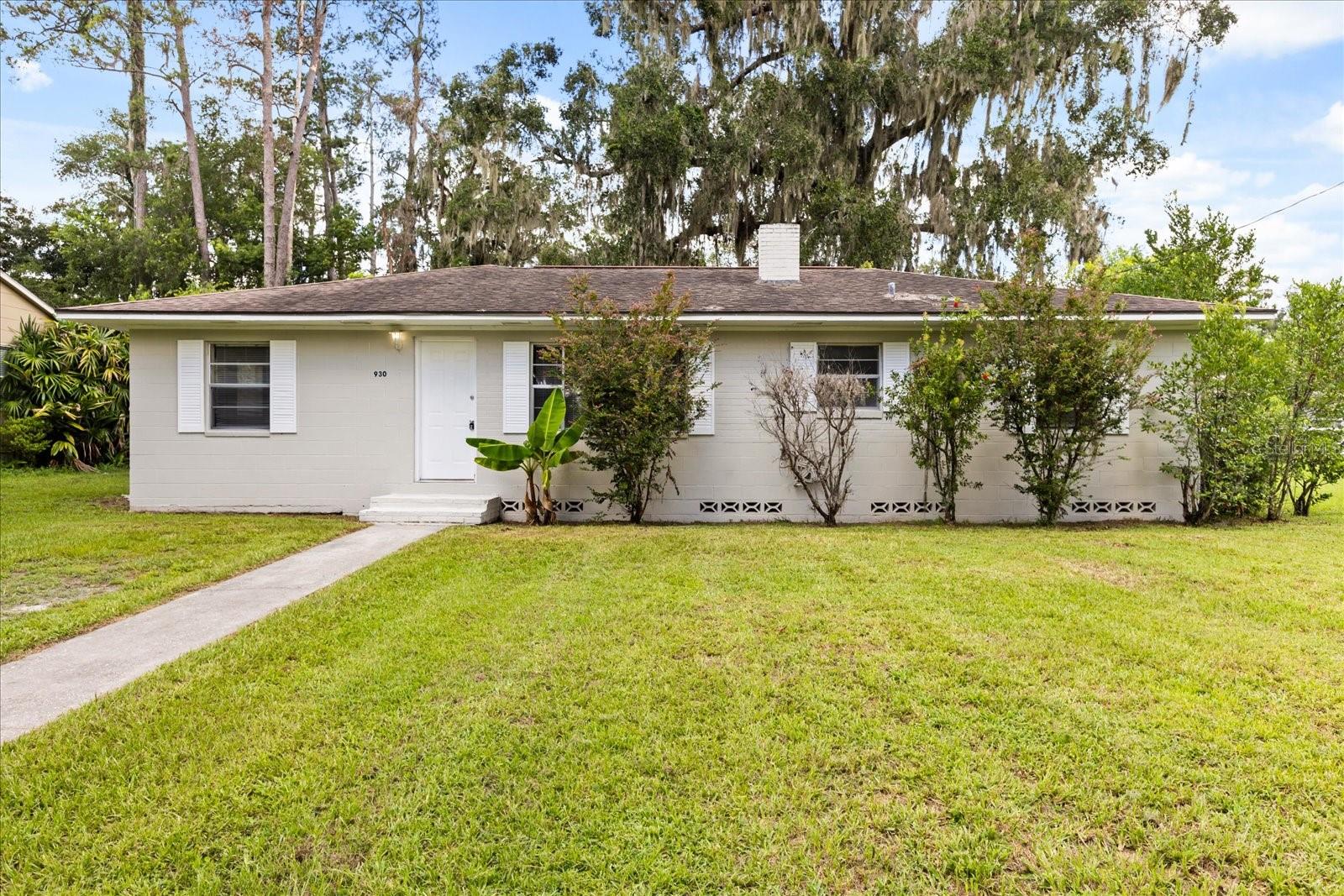 Image 2 of 32 For 930 14th Avenue