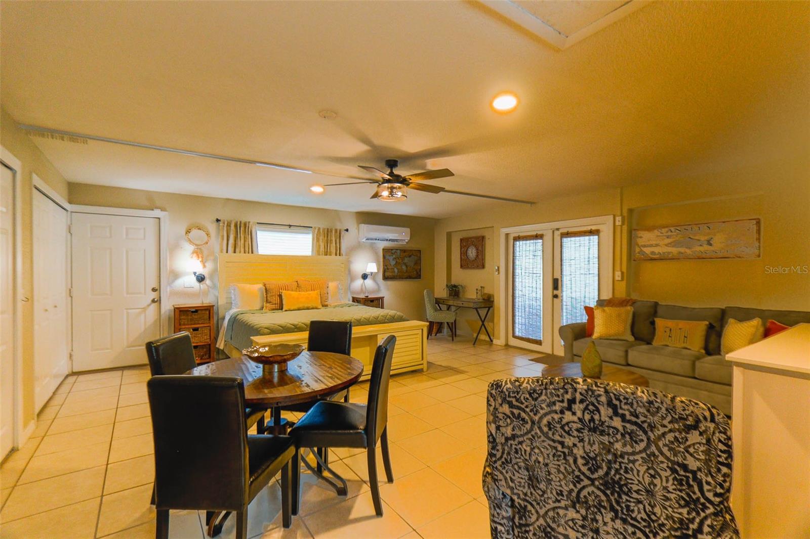 Image 34 of 43 For 2243 Hontoon Road