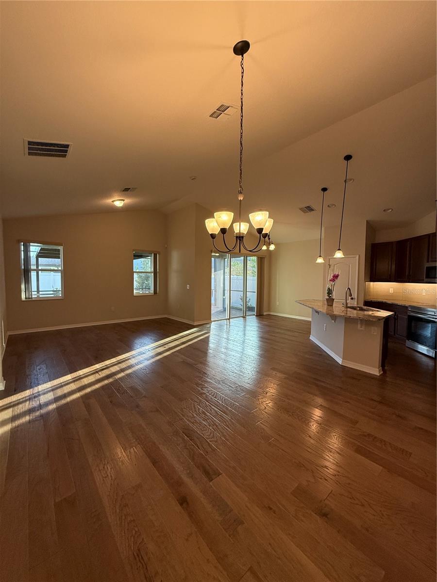 Image 3 of 43 For 12290 Northover Loop