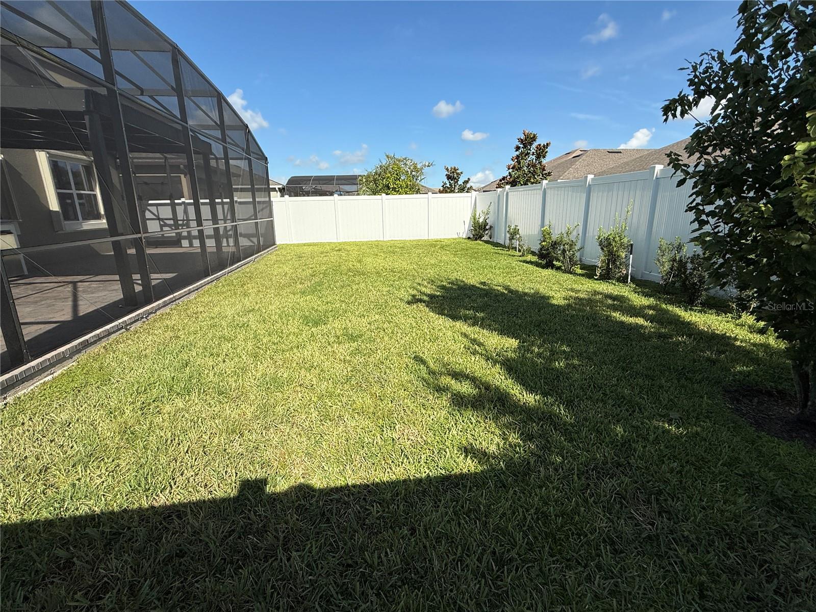 Image 32 of 43 For 12290 Northover Loop