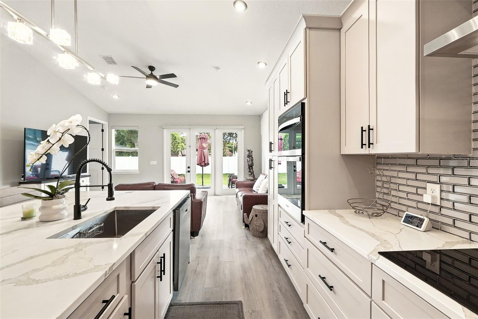 Image 15 of 34 For 1429 24th Street
