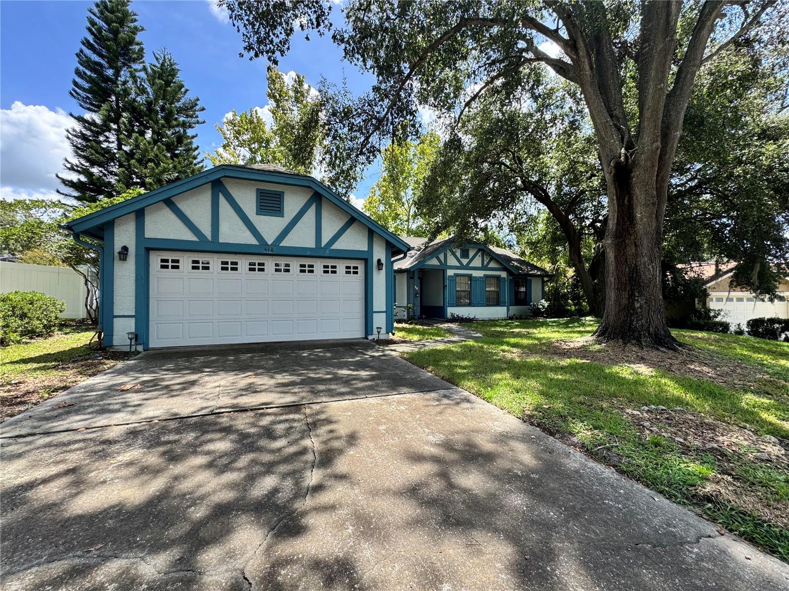 Image 2 of 32 For 448 Autumn Oaks Place