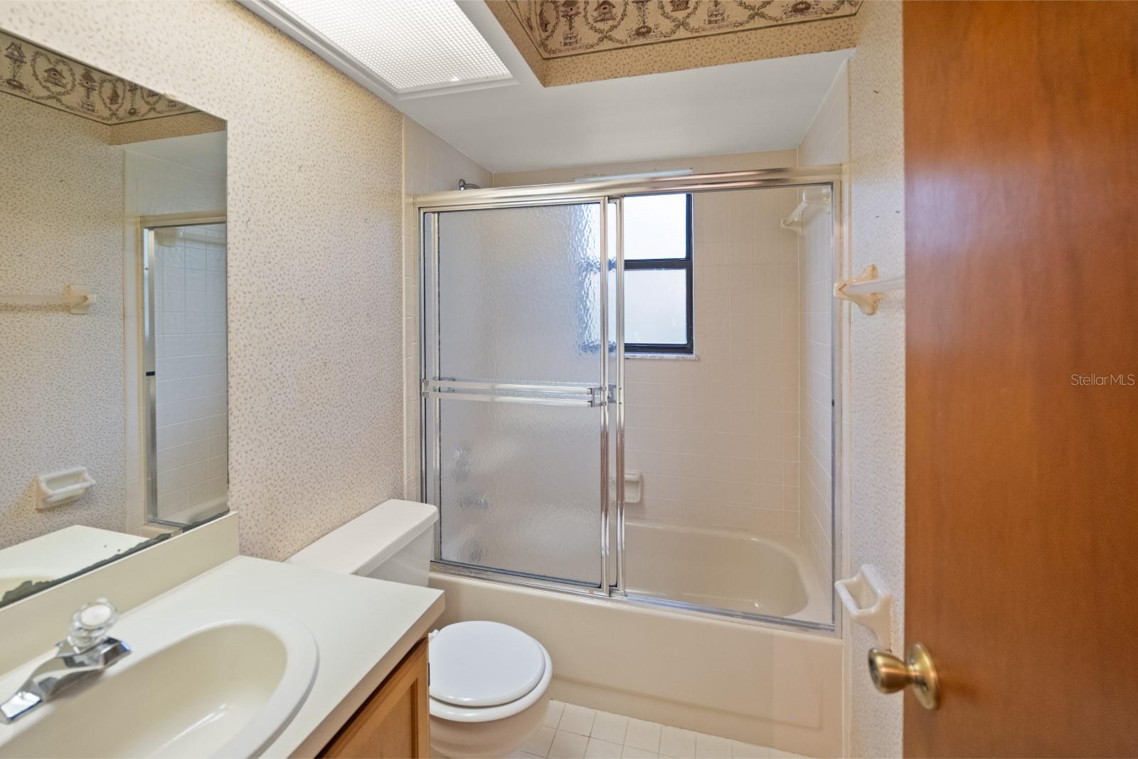 Image 23 of 32 For 448 Autumn Oaks Place
