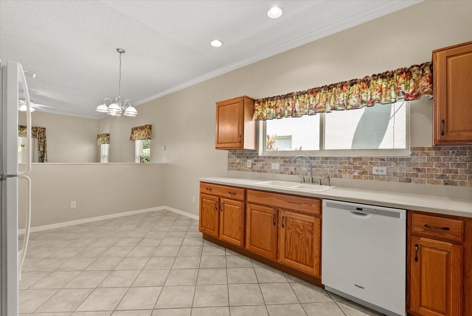 Image 10 of 35 For 2845 Dover Glen Circle