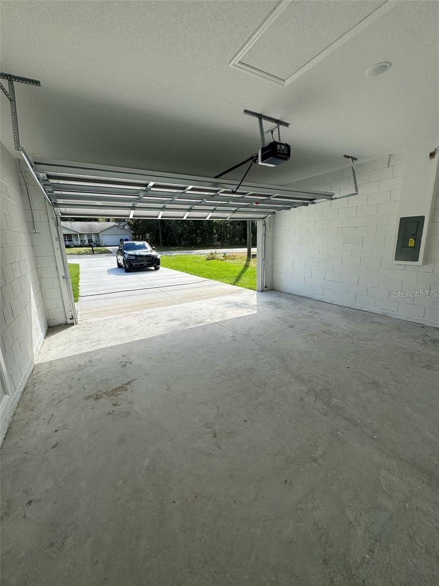 Image 4 of 15 For 799 Country Club Boulevard